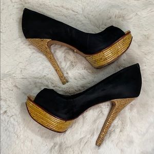 SCHUTZ Charlotte Peep-toe Suede Platform Pump